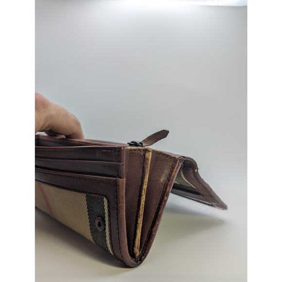 Vintage Full Inclusion Burberry HouseCheck Canvas & Leather Continental Wallet - Picture 13 of 13